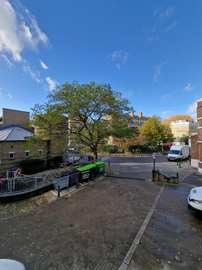Waterloo - Zone 1 - Spacious One Bedroom Flat 伦敦 外观 照片