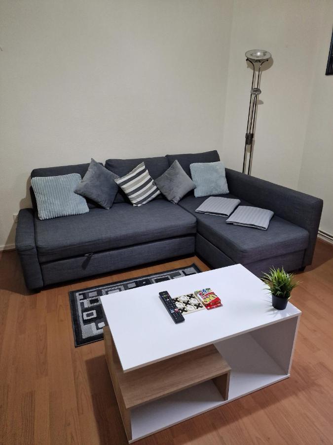 Waterloo - Zone 1 - Spacious One Bedroom Flat 伦敦 外观 照片